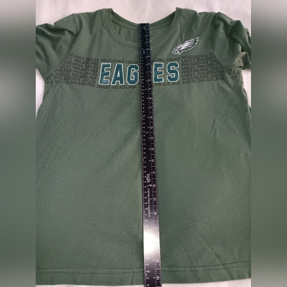 NFL Team Apparel Women's XL Green Eagles T-Shirt Pre-owned - Picture 6 of 7